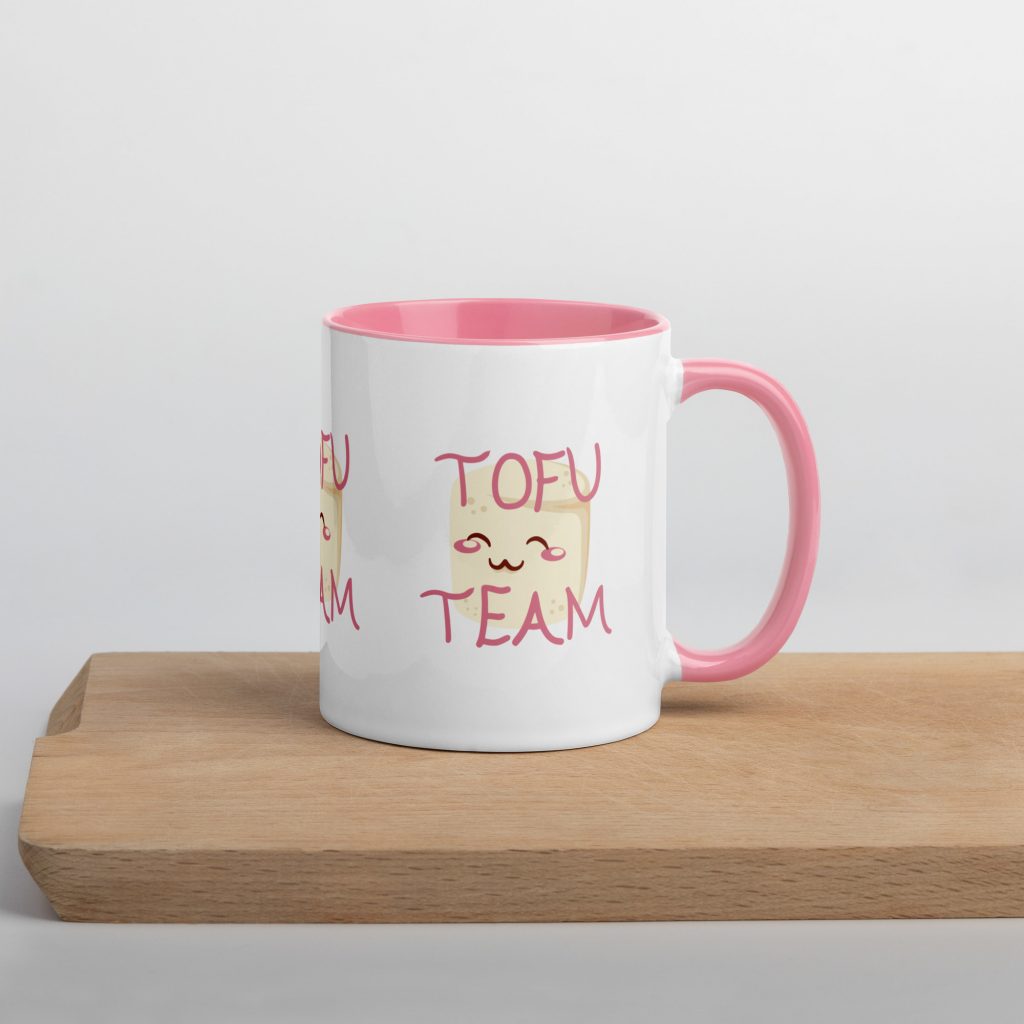 Taza de cerámica Tofu Club interior rosa